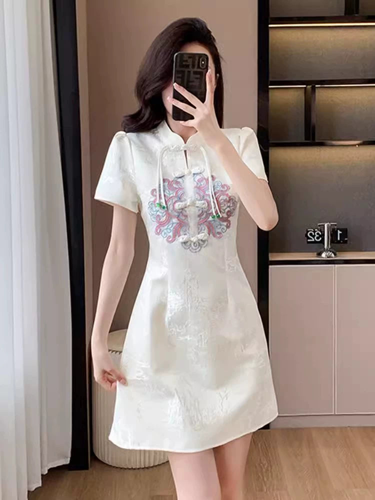 Importé - Robe Légère Femme Avec Broderies