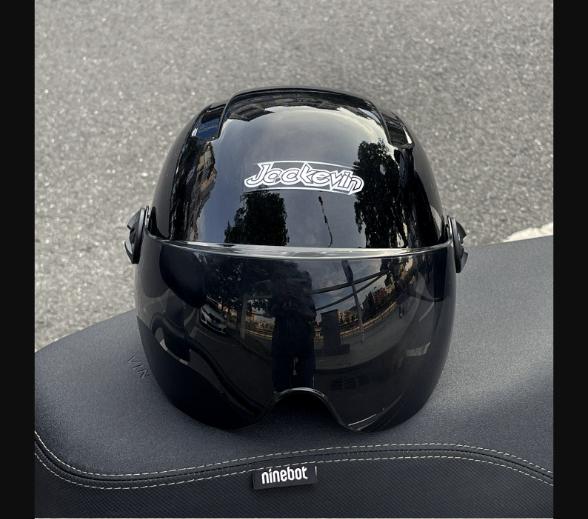 Importé - Casque 3C JACKEVIN Adventure Étoiles avec Visière Fumée