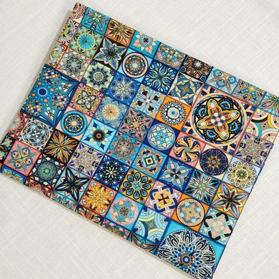 Importé - Tissus d'habillage 100% Coton imprimés avec motifs Ethniques