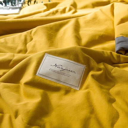 Importé - Couette de Lit Extra Douce en Fibre de Polyester