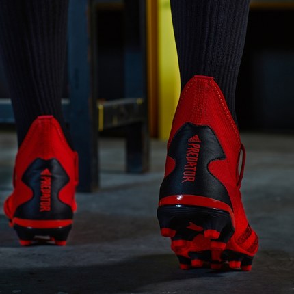 Importe - ADIDAS PREDATOR Chaussures Homme Sport Football Pour Gazon Artificiel