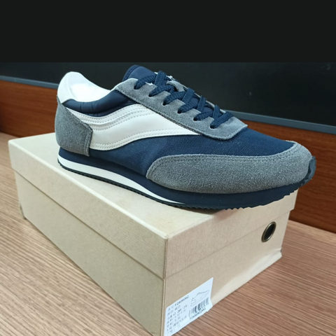 SOLDÉ - Sneakers Mixte Rétro Sport Cuir - RESTE 1