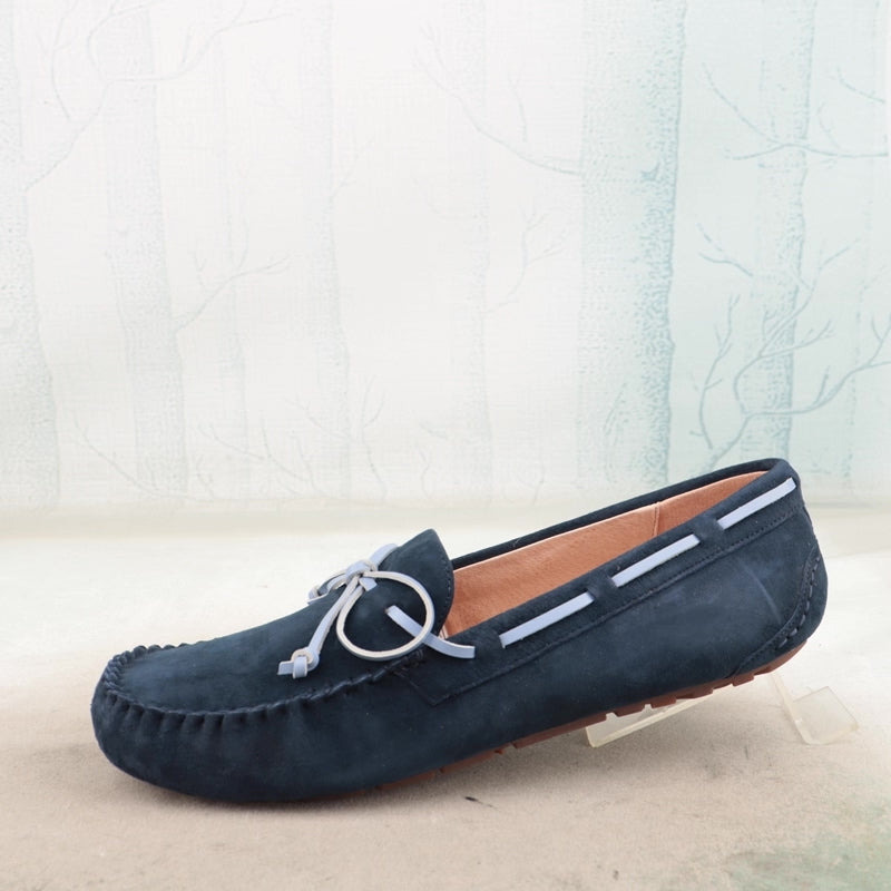 SOLDÉ - Mocassins Tod's en Cuir Daim - RESTE 1