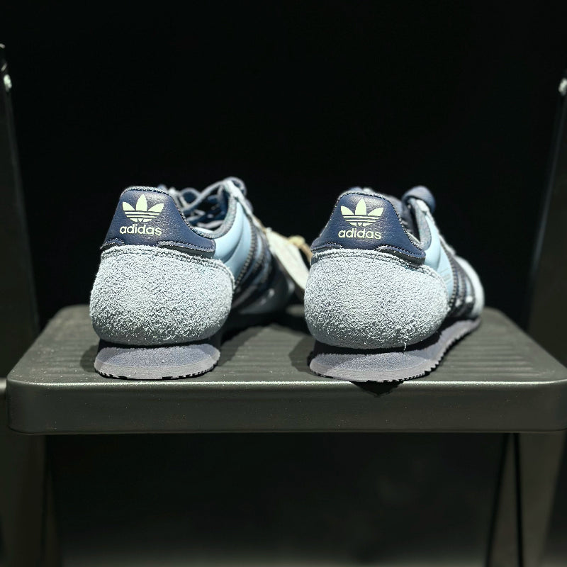 Importé - Chaussure Daim Tennis Adidas Sport Antidérapantes