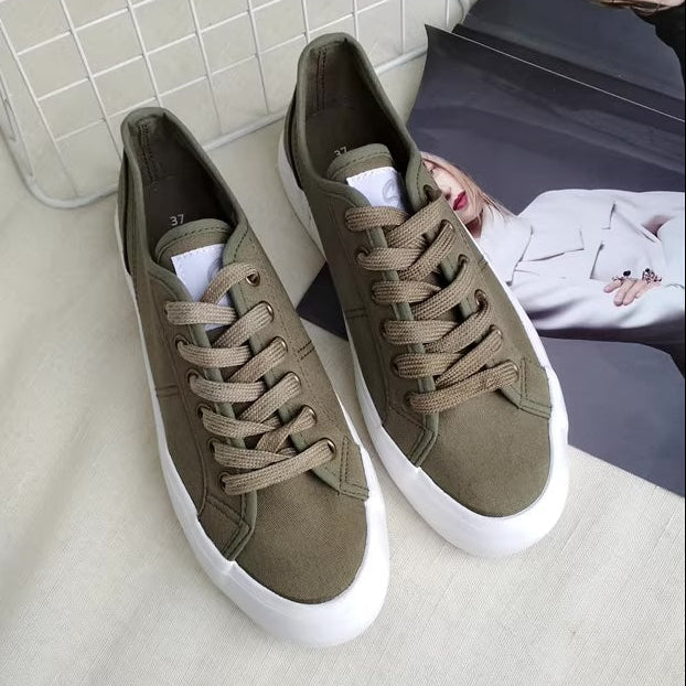 SOLDÉ - Chaussure Mixte Sneaker à Lacets