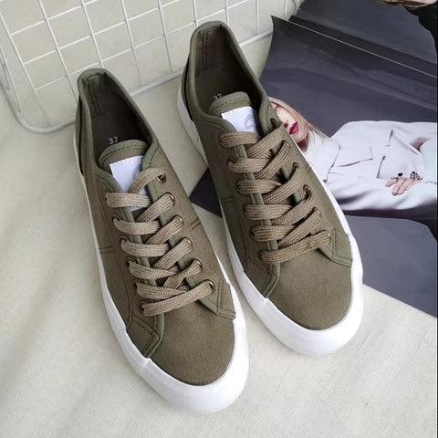 SOLDÉ - Chaussure Mixte Sneaker à Lacets