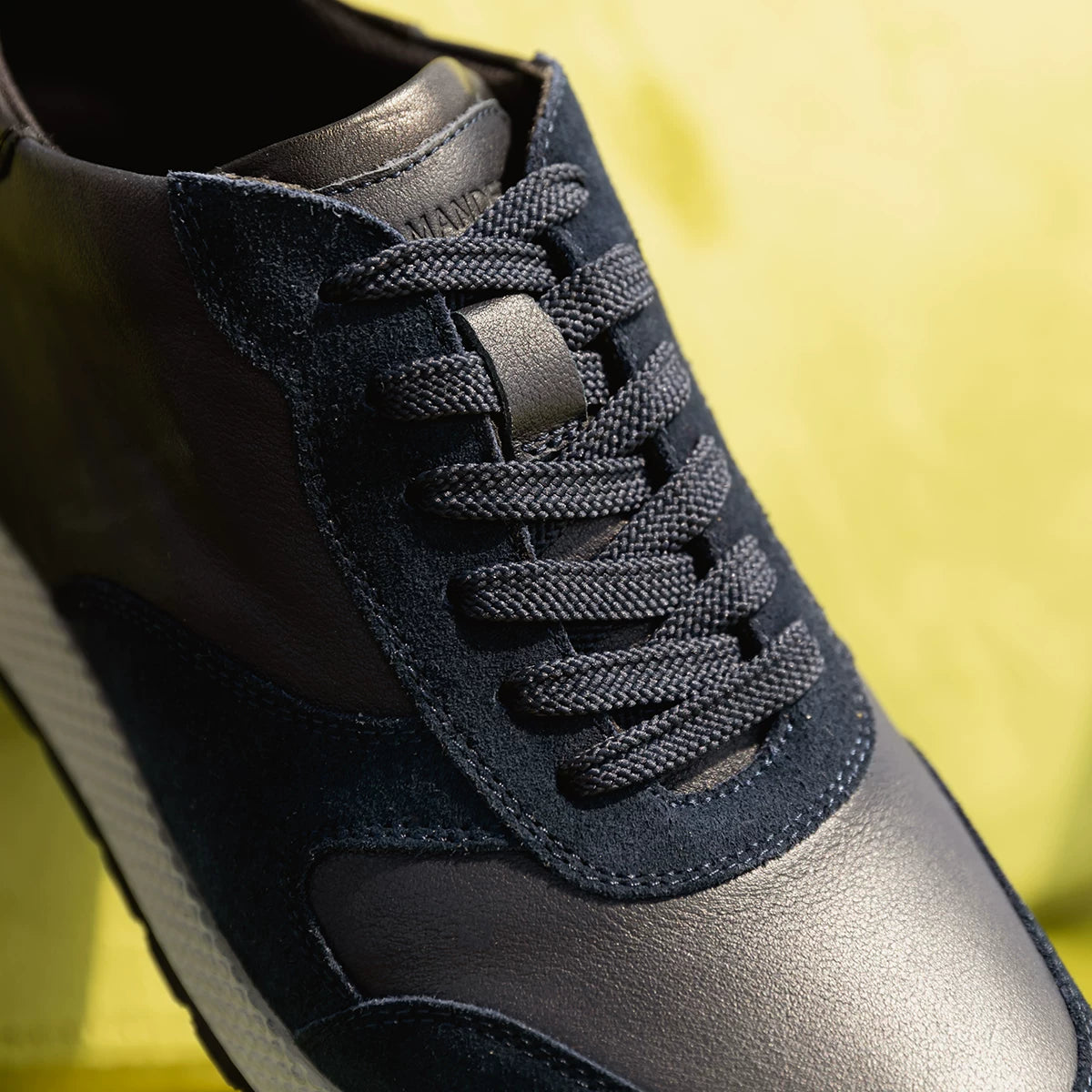 SOLDÉ - Sneakers Basket Mixte Sport Cuir Véritable - RESTE 1