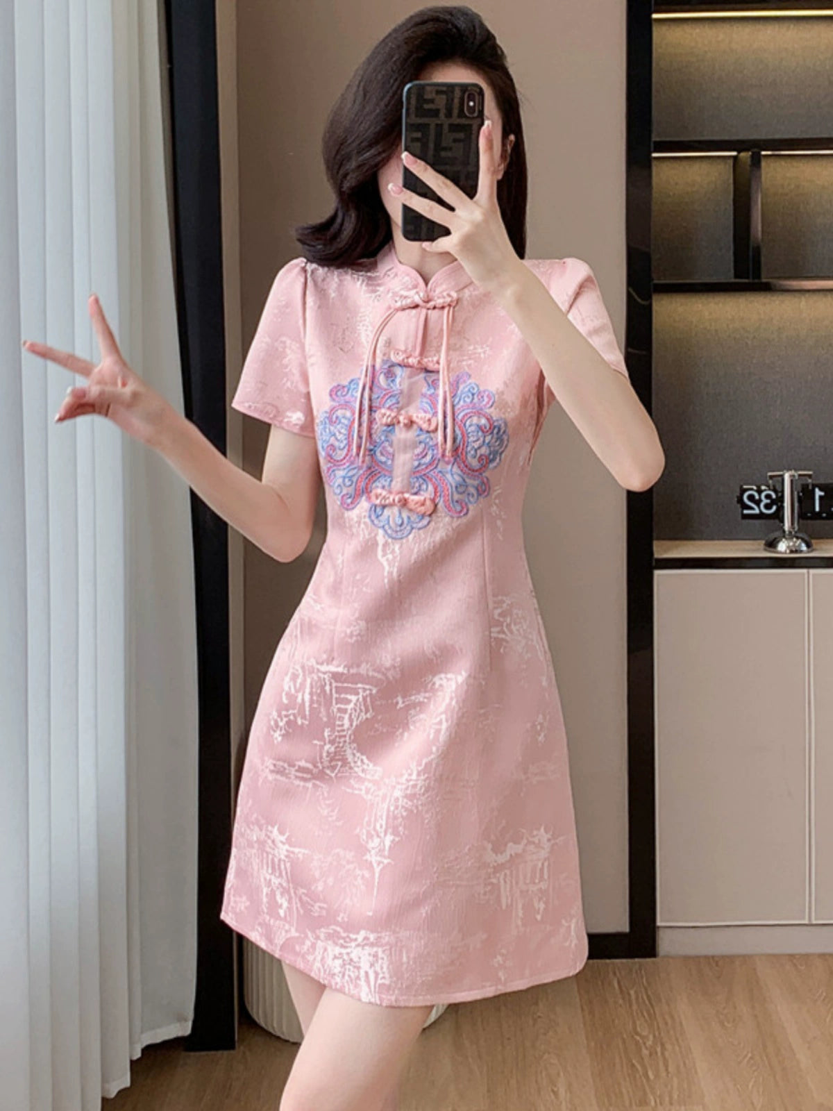 Importé - Robe Légère Femme Avec Broderies