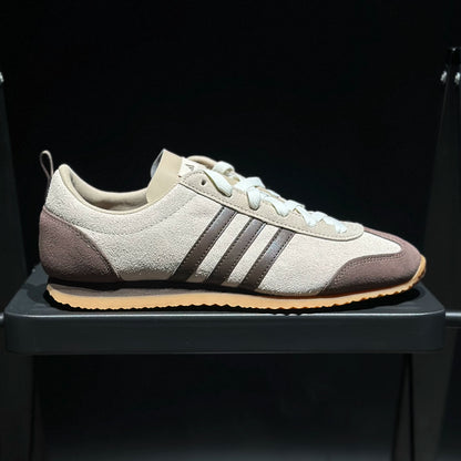 Importé - Chaussure Daim Tennis Adidas Sport Antidérapantes