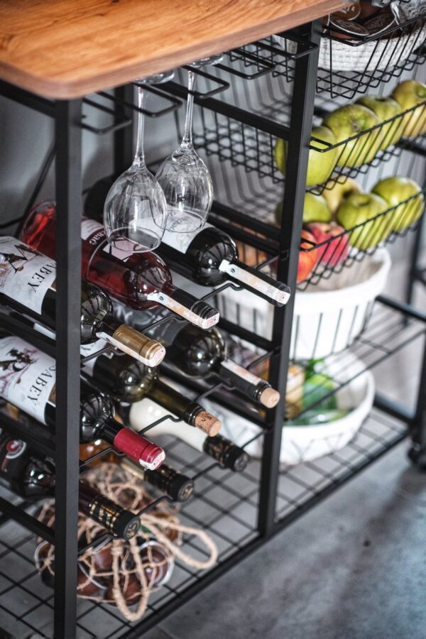 TABLE DE BAR EN METAL NOIR-PANIERS+PORTE BOUTEILLE