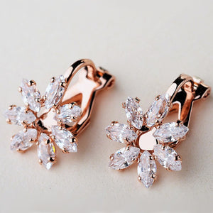 Importé - Bijoux Fantaisie Boucles D'Oreilles Pour Femme Plaquées Or et Strass