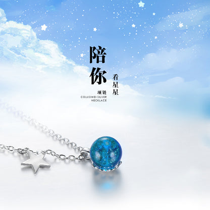 Importé - Collier en boule bleu de cristal