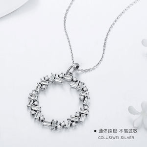 Importé - Collier de Luxe Incrusté de Pierres Précieuses