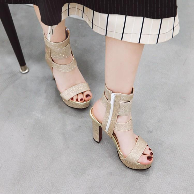 Importé - Sandale Femme Compensé Sexy A Haut Talon Avec chaine sur Le côté