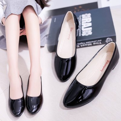 Importé -  Chaussure Femme A Haut Talon - Rouge Broderie