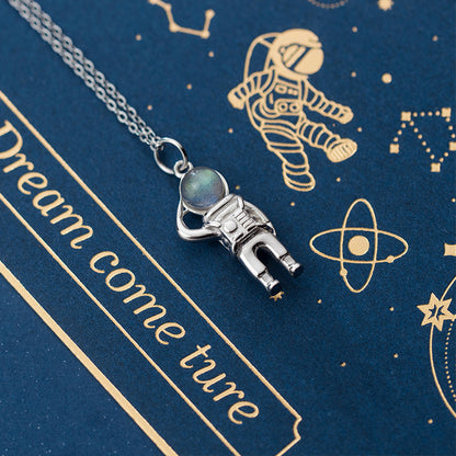 Importé - Collier Motif astronaute