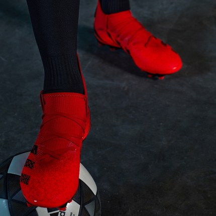 Importe - ADIDAS PREDATOR Chaussures Homme Sport Football Pour Gazon Artificiel
