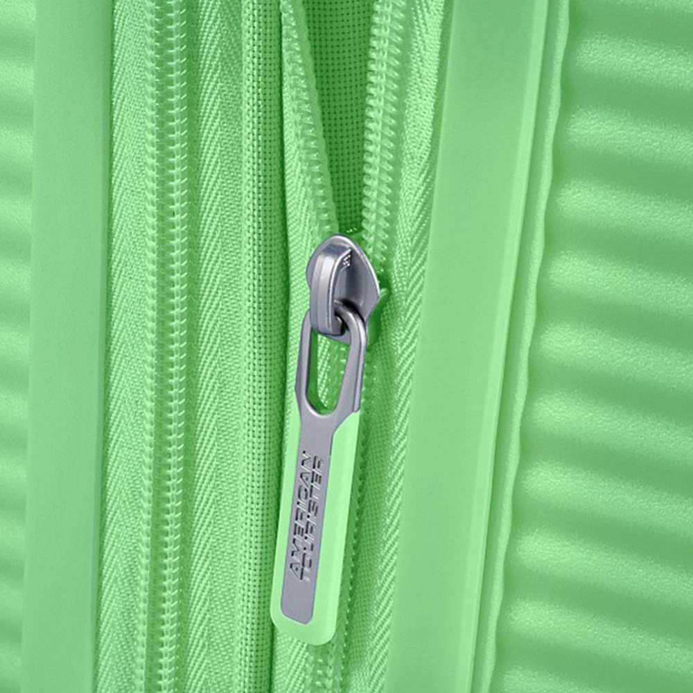 VALISE DE VOYAGE AMERICAN TOURISTER-55cm-rigide-vert clair